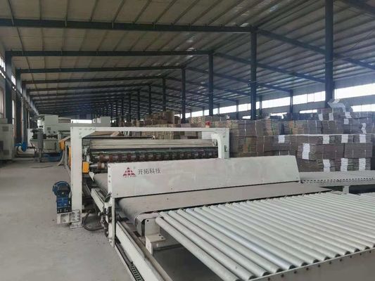 macchina dell'alimentatore carta di 2200mm, 150m/Min Corrugated Cardboard Production Line